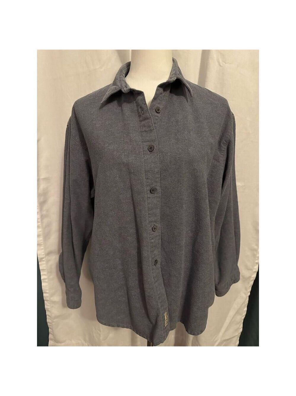 Woolrich Women's Gray Button-Up Shirt Size M Long Sleeve Casual